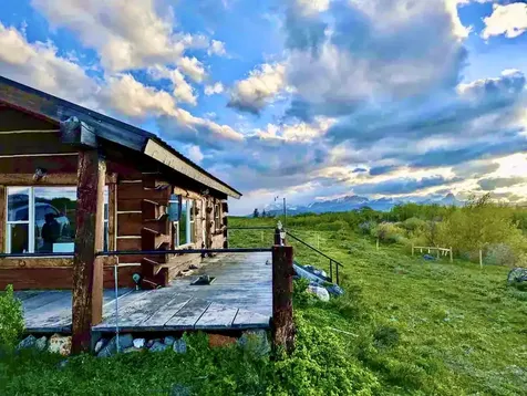 36 S Shore Road Babb MT 59411