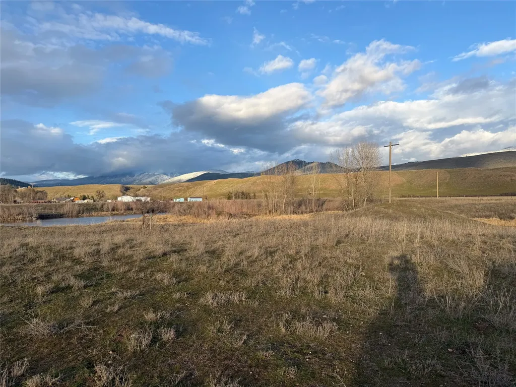Nhn Burnham Lane Plains MT 59859