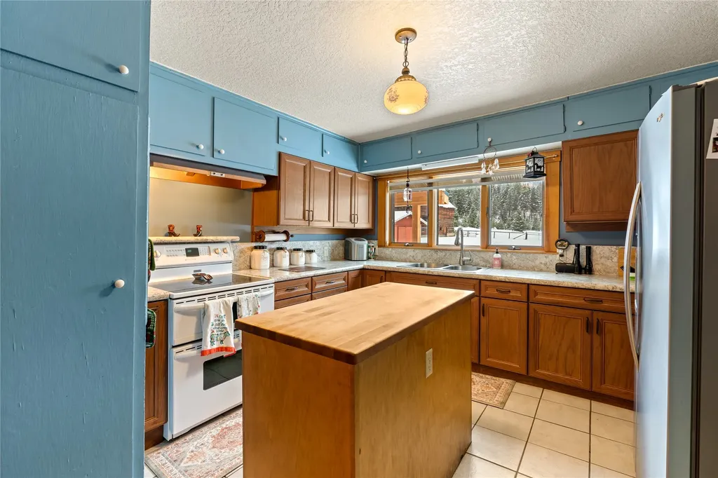 203 Muth Lane Kalispell MT 59901