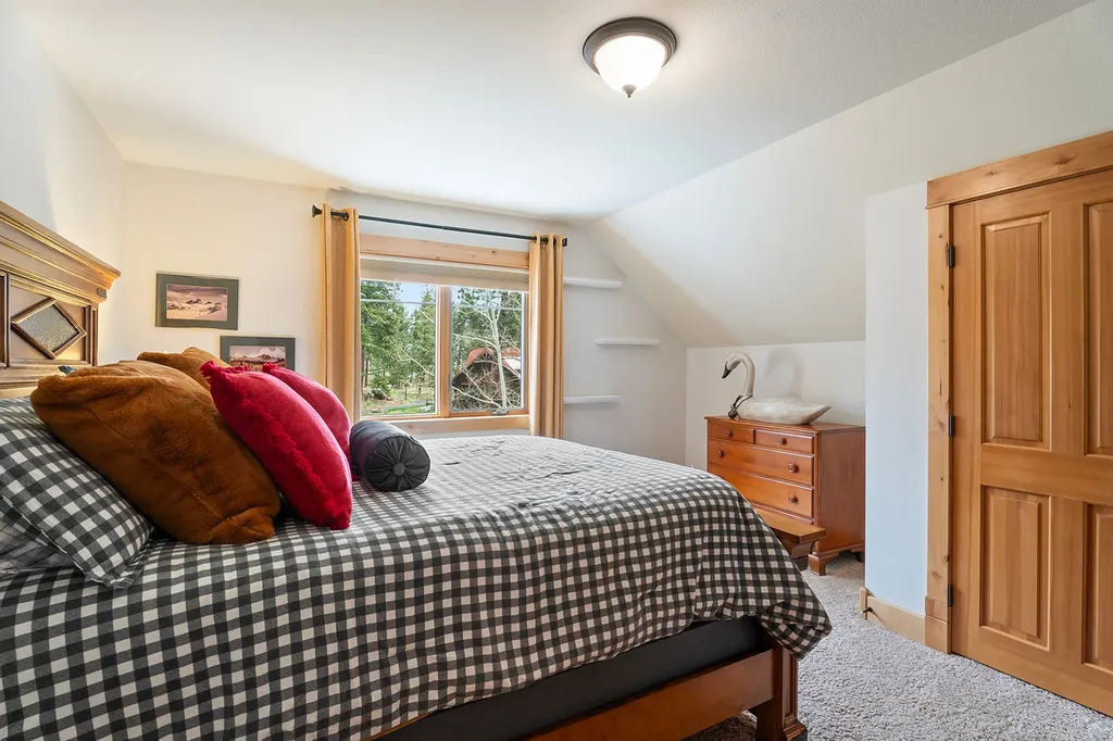 2 Grouse Court Clancy MT 59634