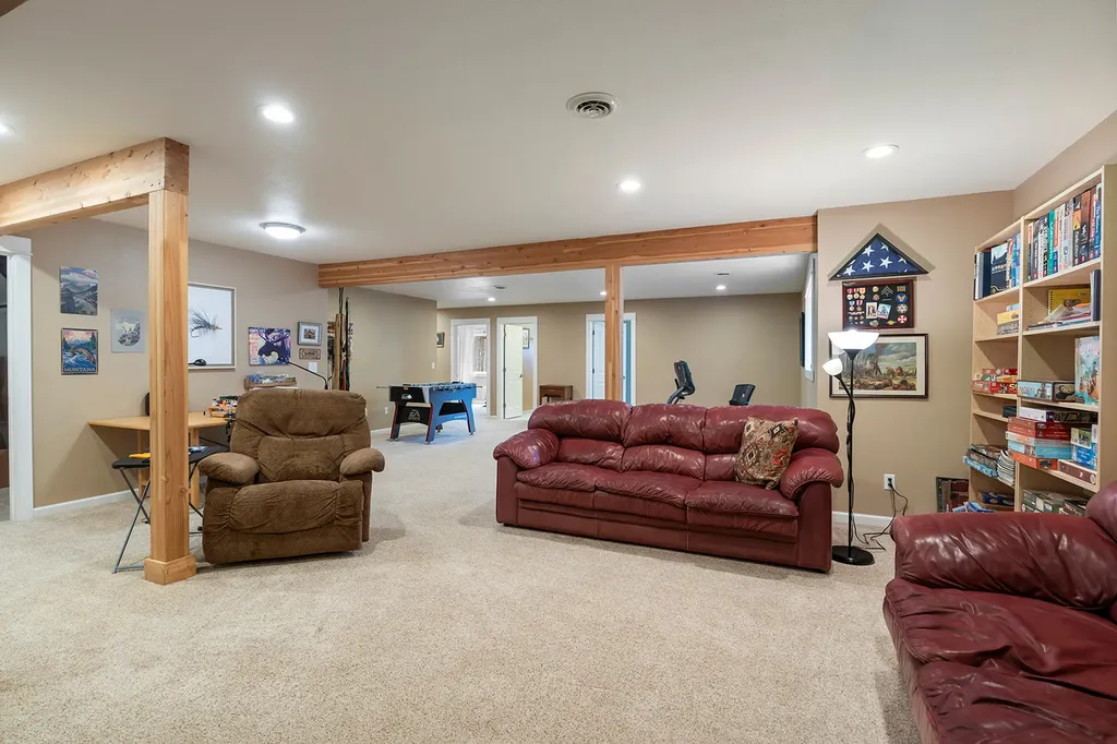 2 Grouse Court Clancy MT 59634
