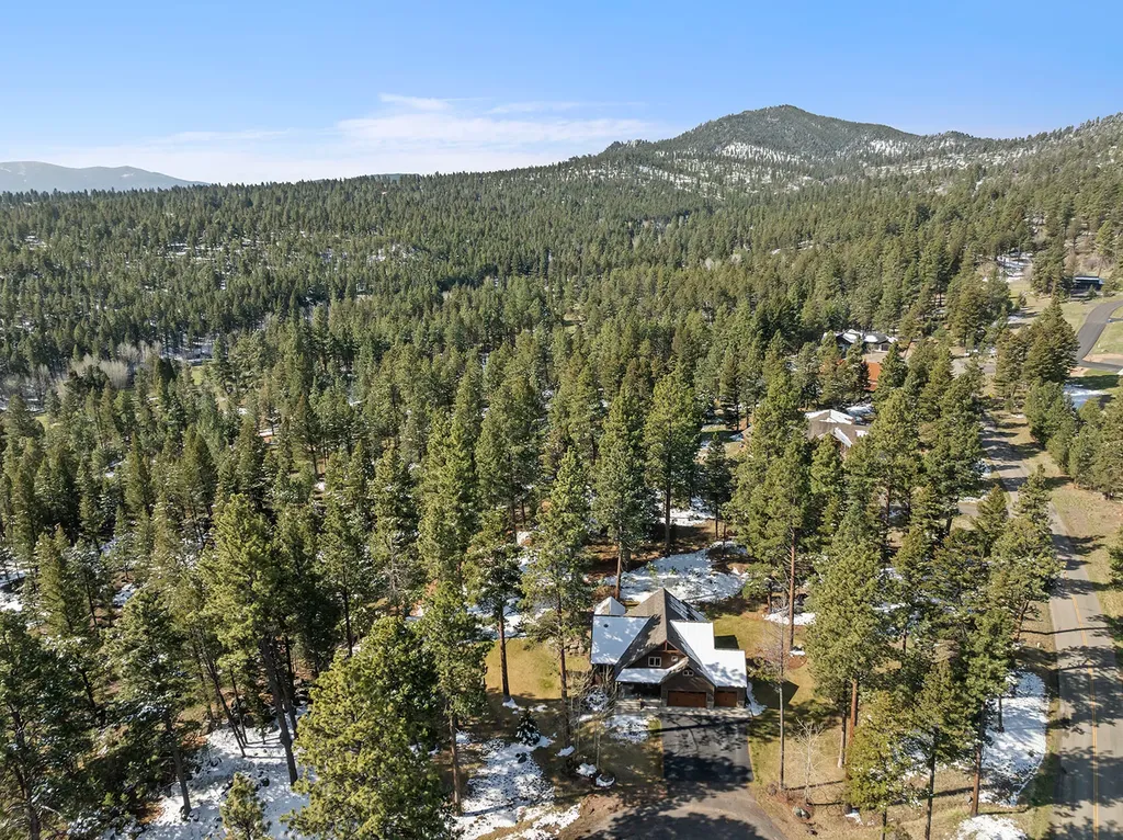 2 Grouse Court Clancy MT 59634