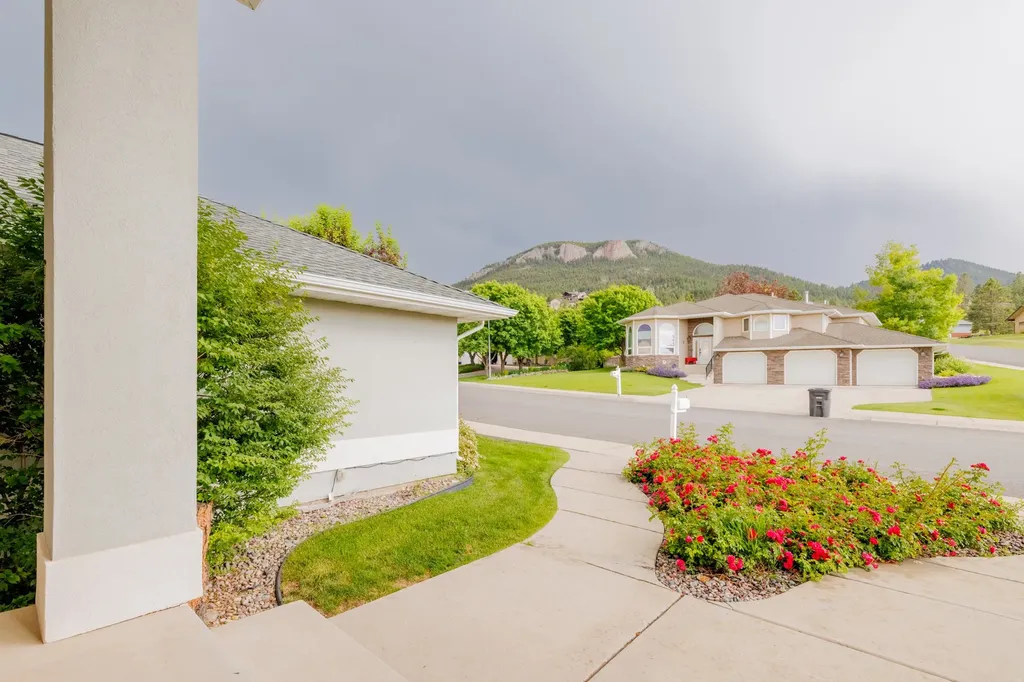 2028 Flowerree Street Helena MT 59601