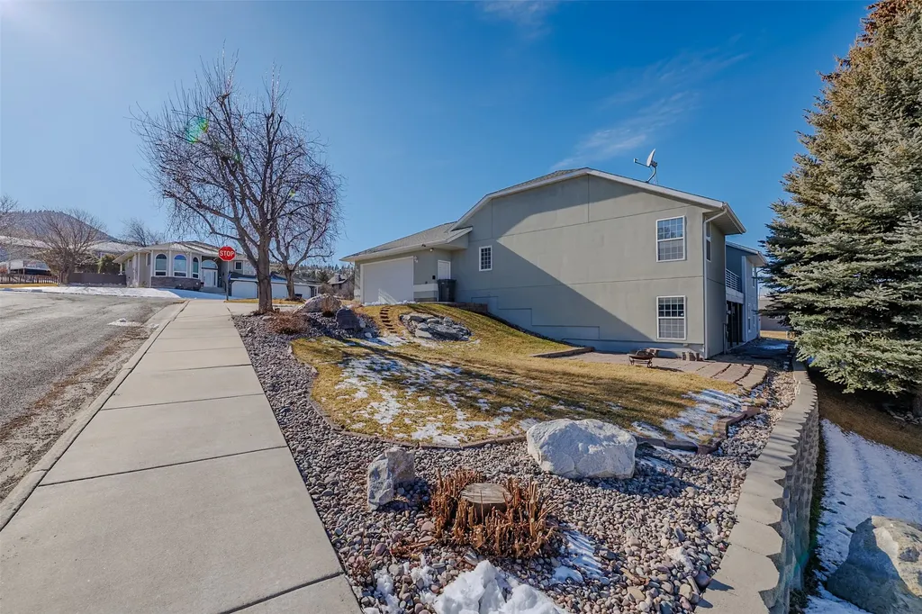 2028 Flowerree Street Helena MT 59601