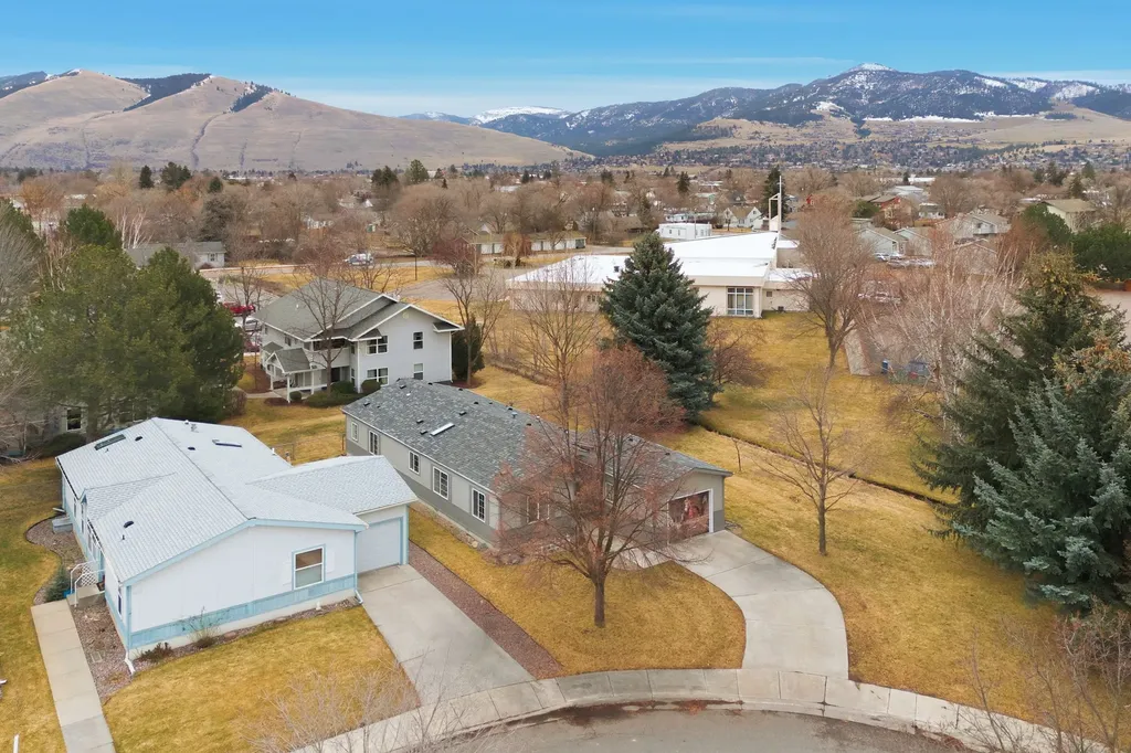 2431 Mcintosh Loop Missoula MT 59801