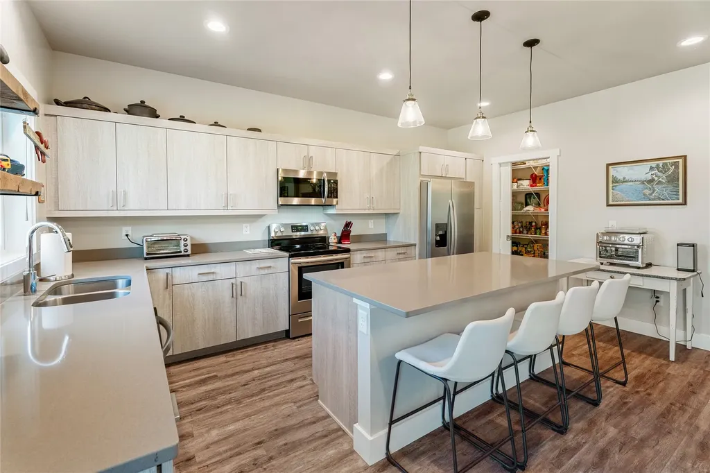 5515 Thimbleberry Loop Helena MT 59602