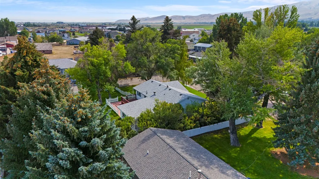 427 S Spruce Street Townsend MT 59644