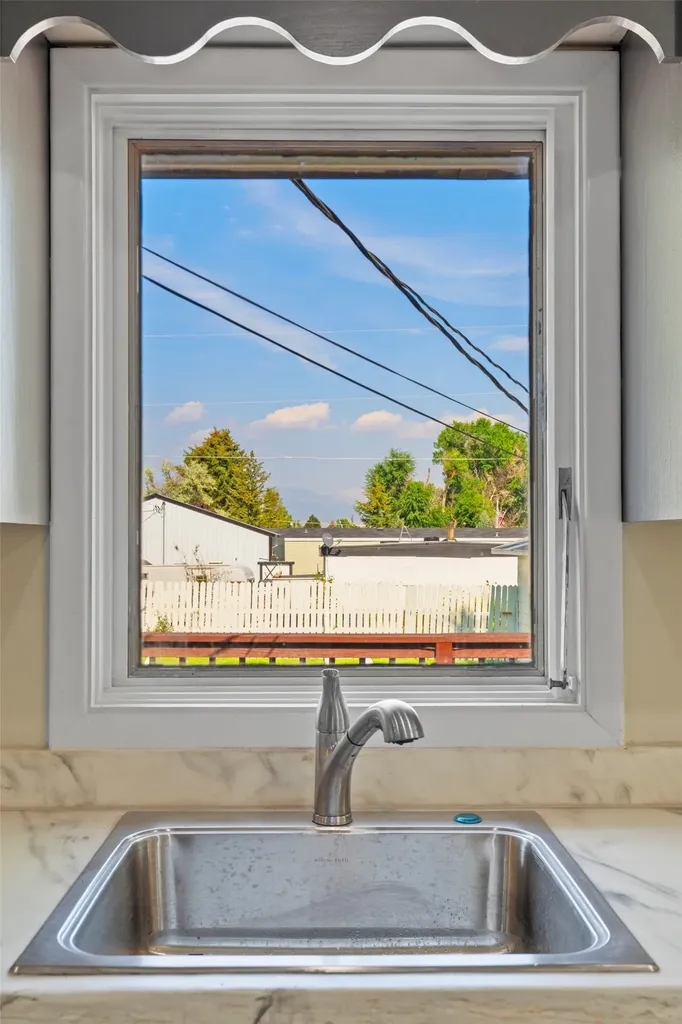 427 S Spruce Street Townsend MT 59644