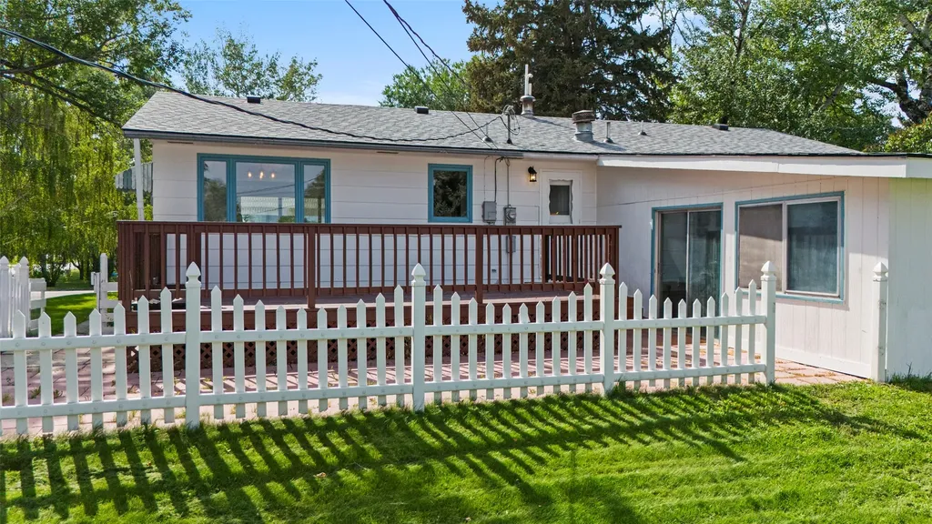 427 S Spruce Street Townsend MT 59644