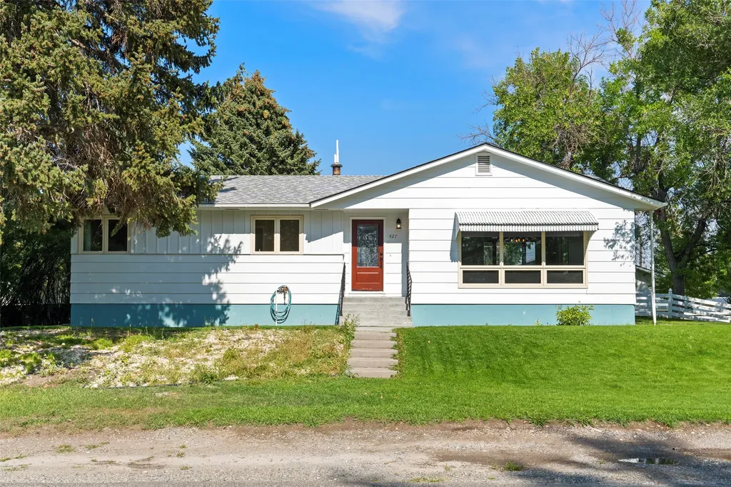 427 S Spruce Street Townsend MT 59644
