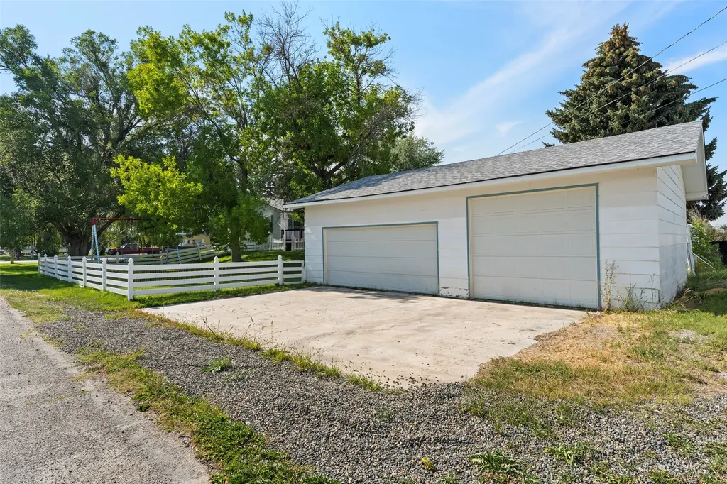 427 S Spruce Street Townsend MT 59644