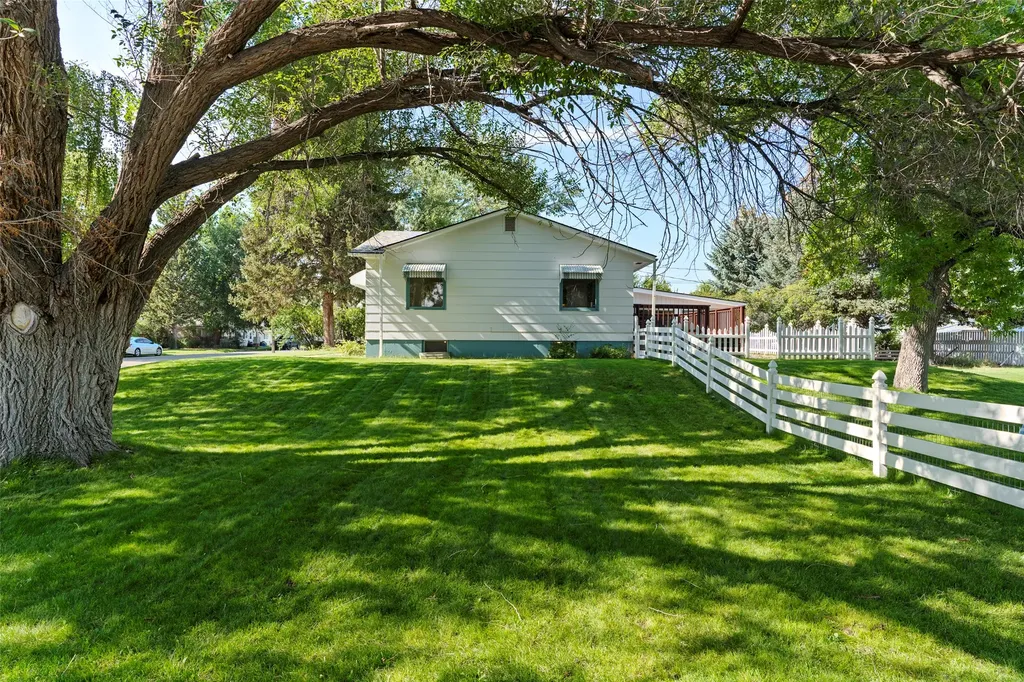 427 S Spruce Street Townsend MT 59644