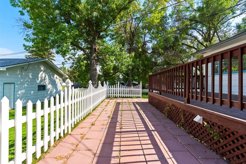 427 S Spruce Street Townsend MT 59644