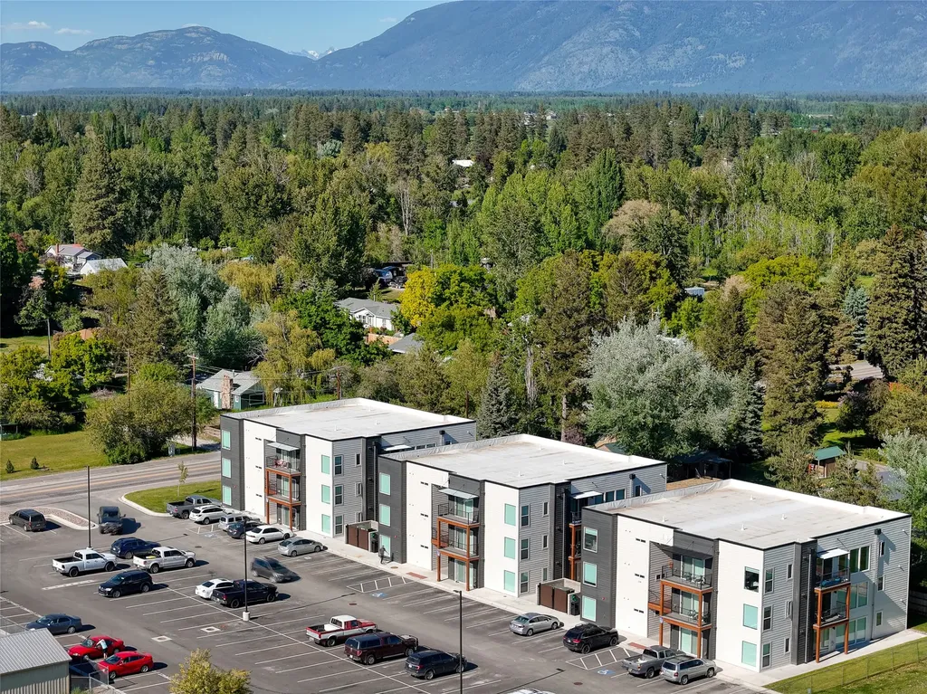 128 E Evergreen Drive Kalispell MT 59901