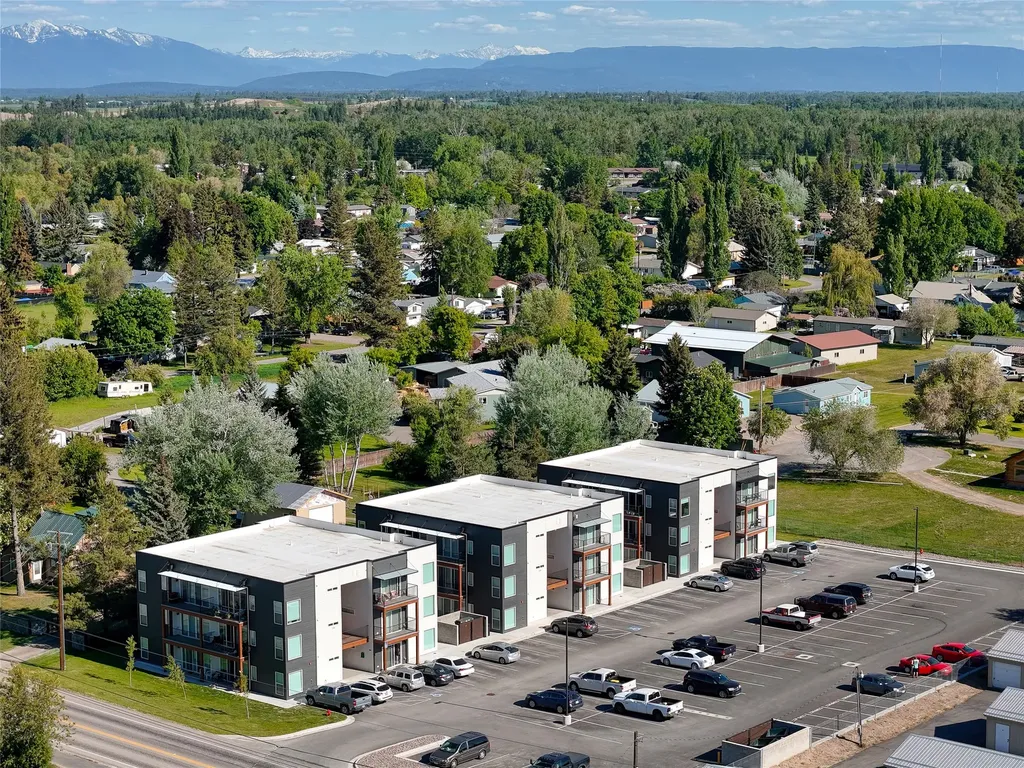 128 E Evergreen Drive Kalispell MT 59901