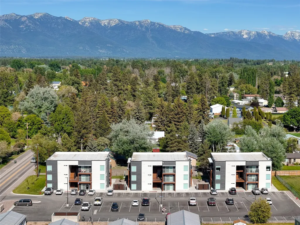 128 E Evergreen Drive Kalispell MT 59901