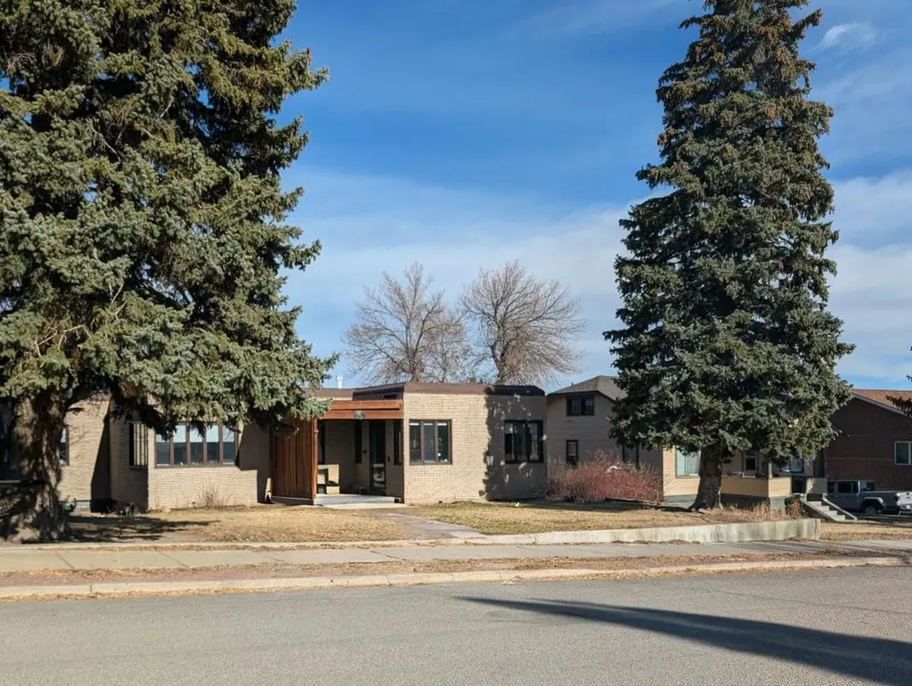 727 Main Street Shelby MT 59474