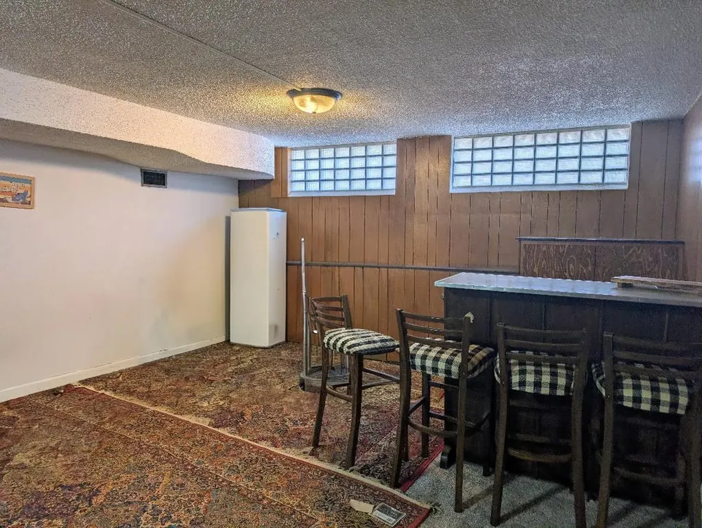 727 Main Street Shelby MT 59474