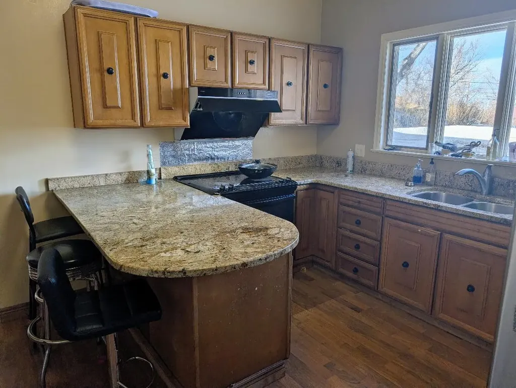 727 Main Street Shelby MT 59474