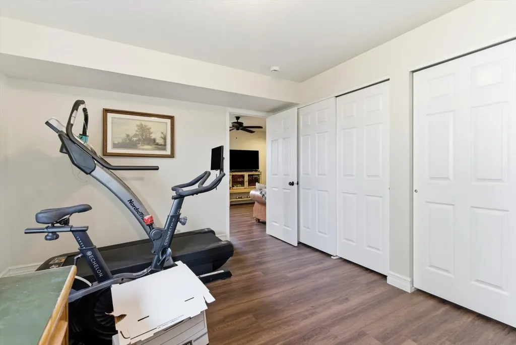 1237 Mackinaw Loop Somers MT 59932
