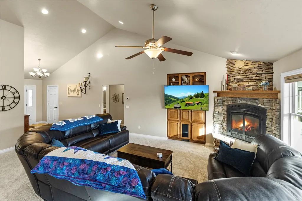 260 Crestview Drive Bigfork MT 59911