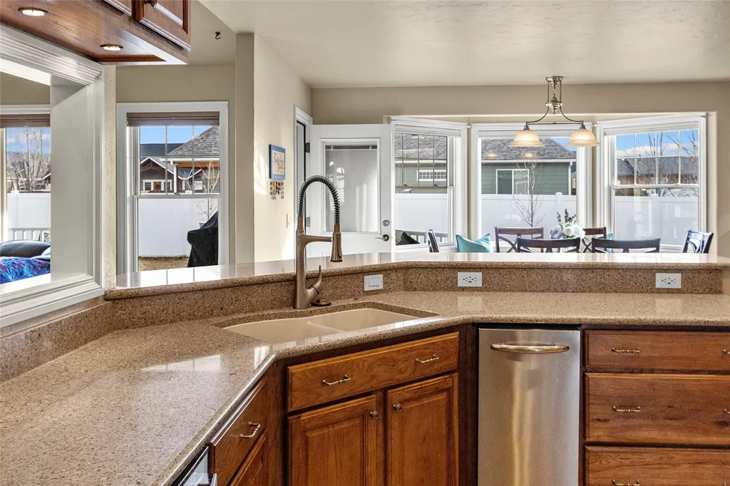 260 Crestview Drive Bigfork MT 59911