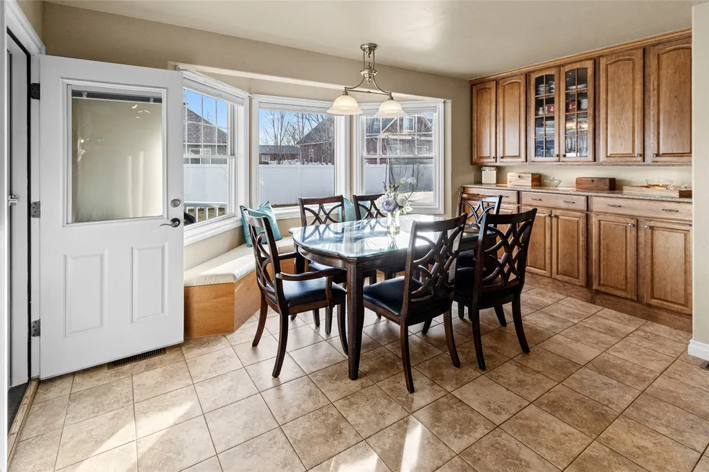 260 Crestview Drive Bigfork MT 59911