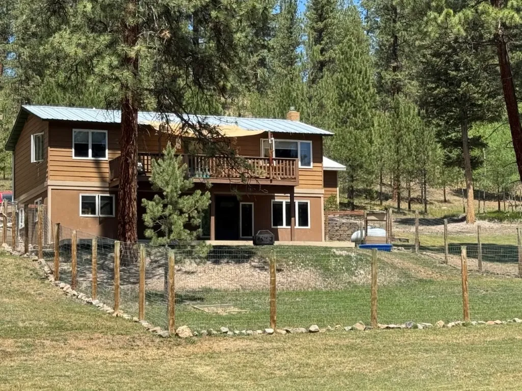 33900 Sheep Camp Road Bonner MT 59823