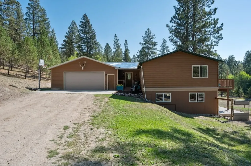 33900 Sheep Camp Road Bonner MT 59823