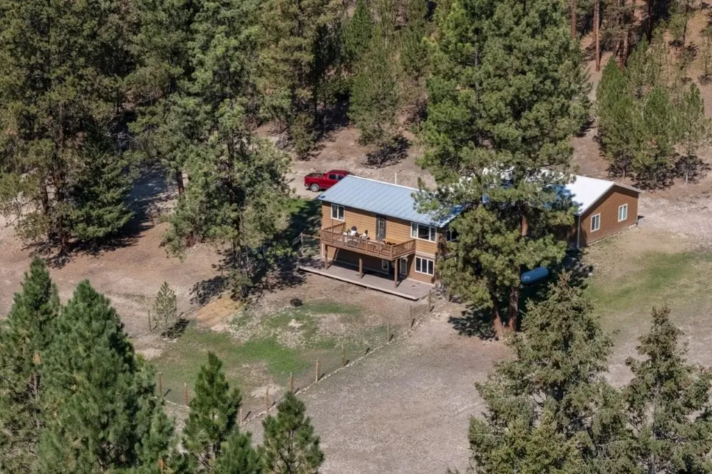 33900 Sheep Camp Road Bonner MT 59823