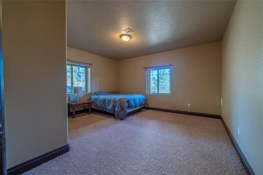 17718 Cougars Den Lane Frenchtown MT 59834