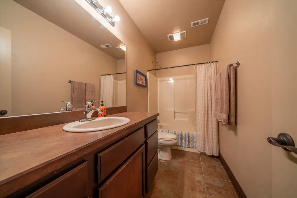 17718 Cougars Den Lane Frenchtown MT 59834