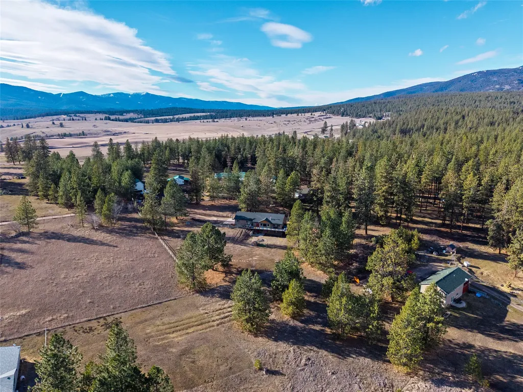 17718 Cougars Den Lane Frenchtown MT 59834