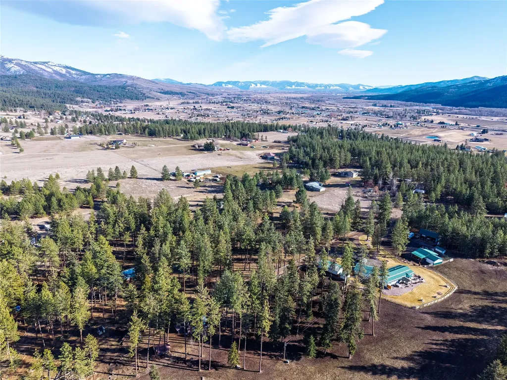 17718 Cougars Den Lane Frenchtown MT 59834