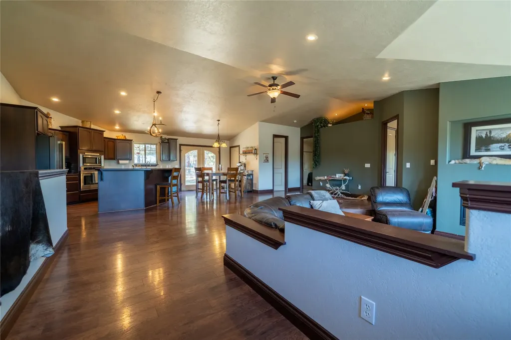 17718 Cougars Den Lane Frenchtown MT 59834