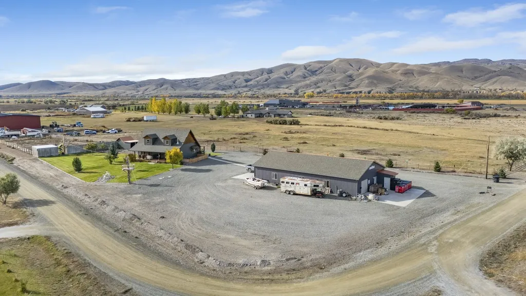 36 Carroll Drive Townsend MT 59644