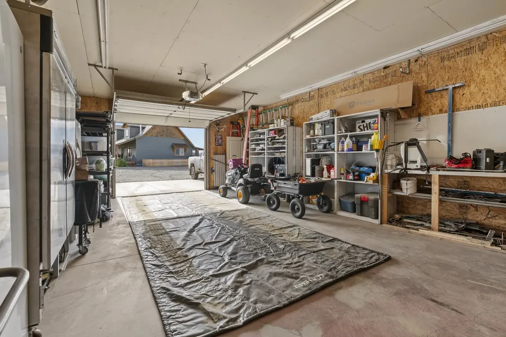 36 Carroll Drive Townsend MT 59644