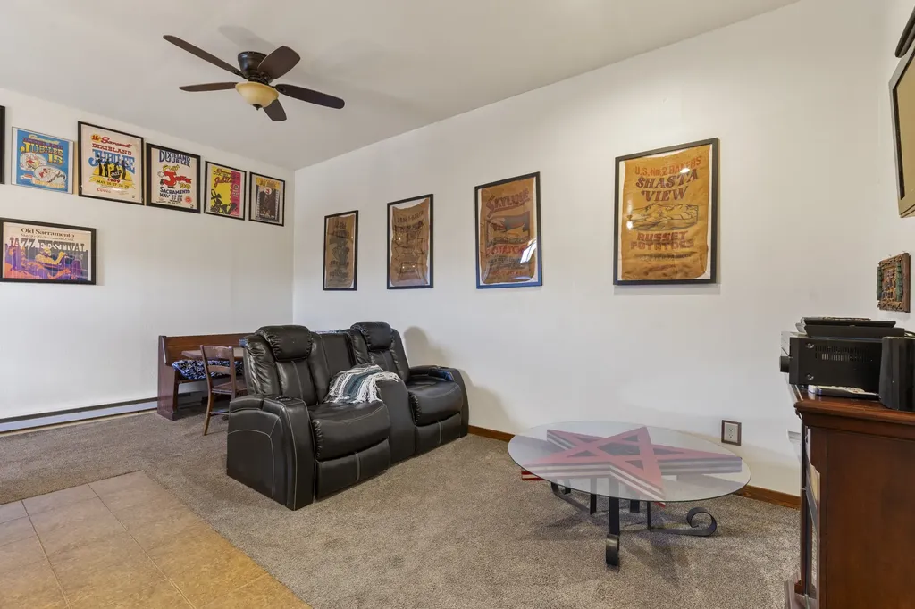 36 Carroll Drive Townsend MT 59644