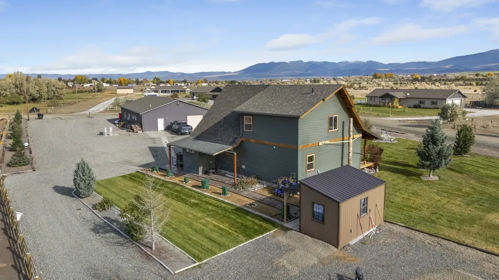 36 Carroll Drive Townsend MT 59644
