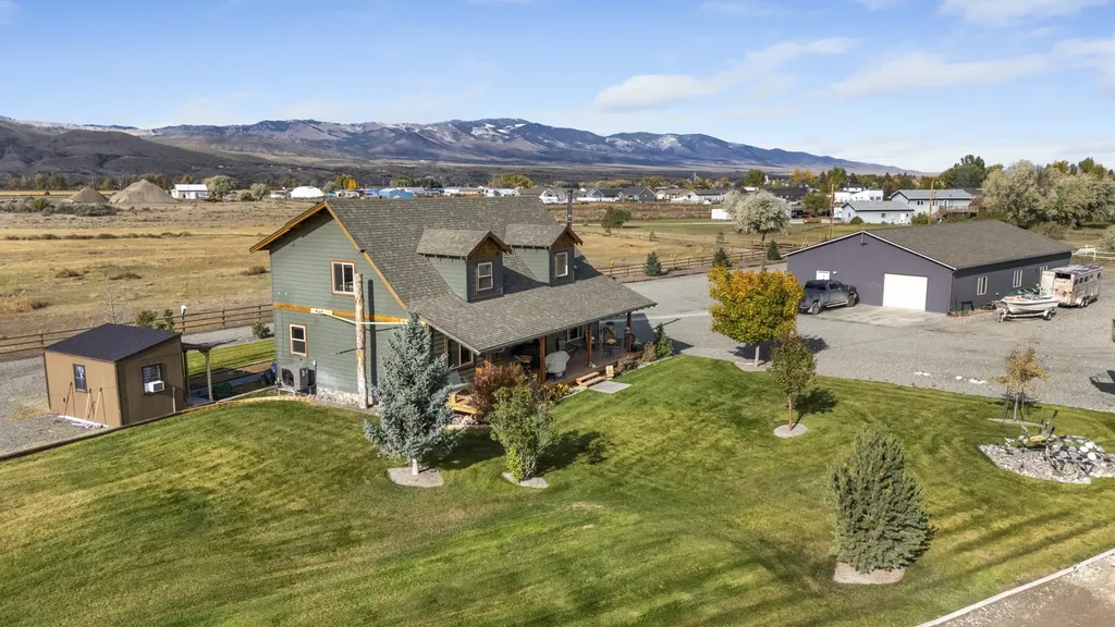 36 Carroll Drive Townsend MT 59644
