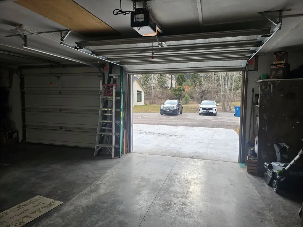222 Osprey Drive Superior MT 59872