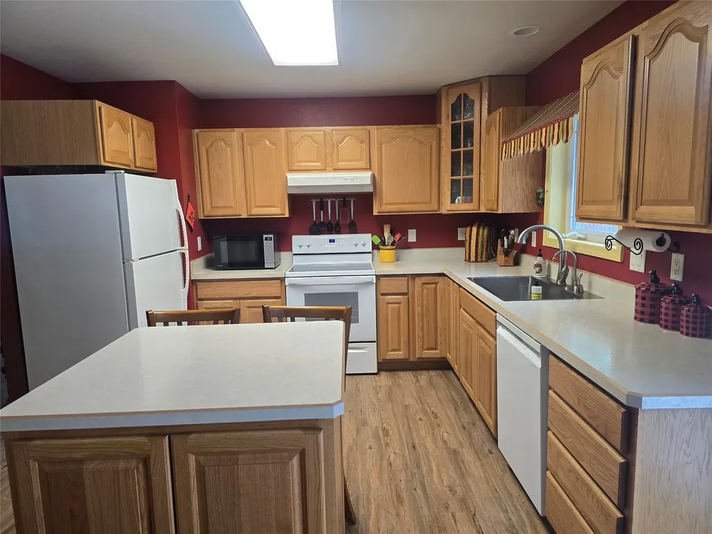 222 Osprey Drive Superior MT 59872