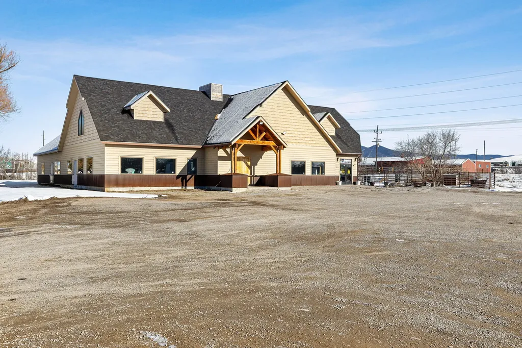 610 Us Highway 191 Lewistown MT 59457