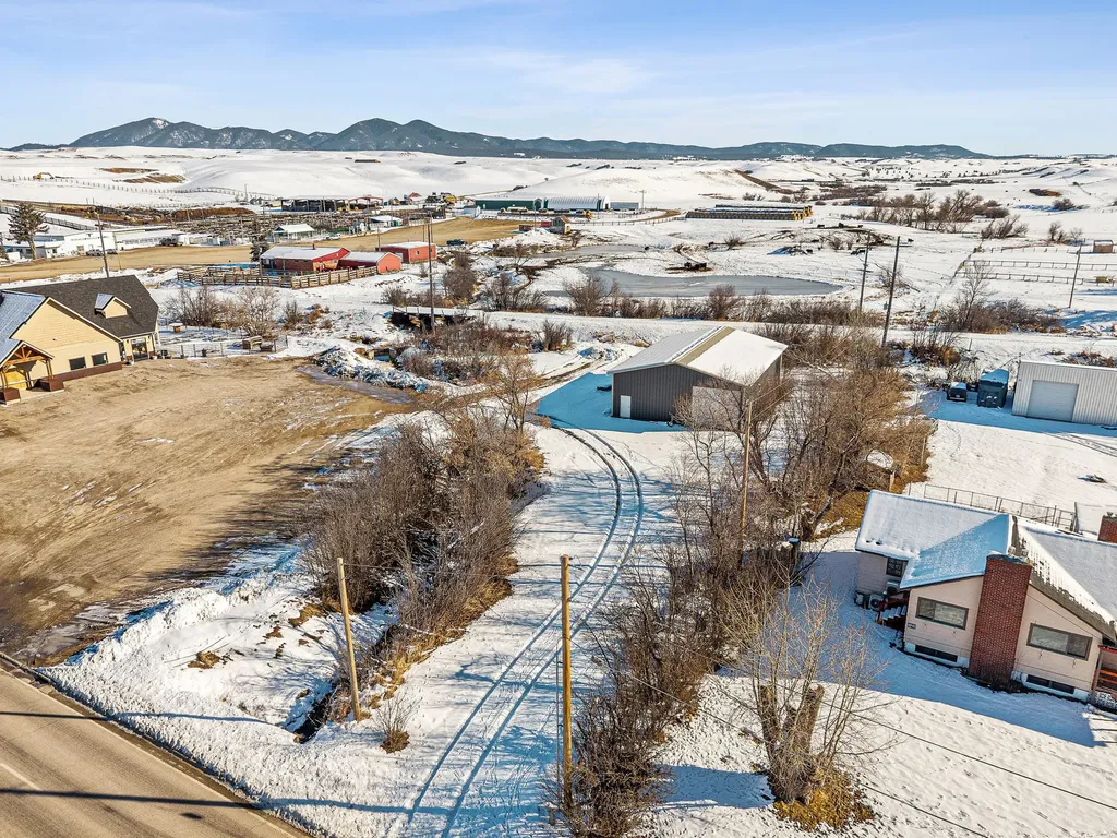 610 Us Highway 191 Lewistown MT 59457