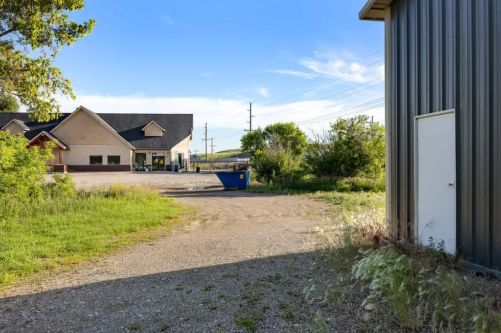 610 Us Highway 191 Lewistown MT 59457