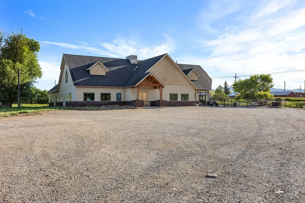 610 Us Highway 191 Lewistown MT 59457