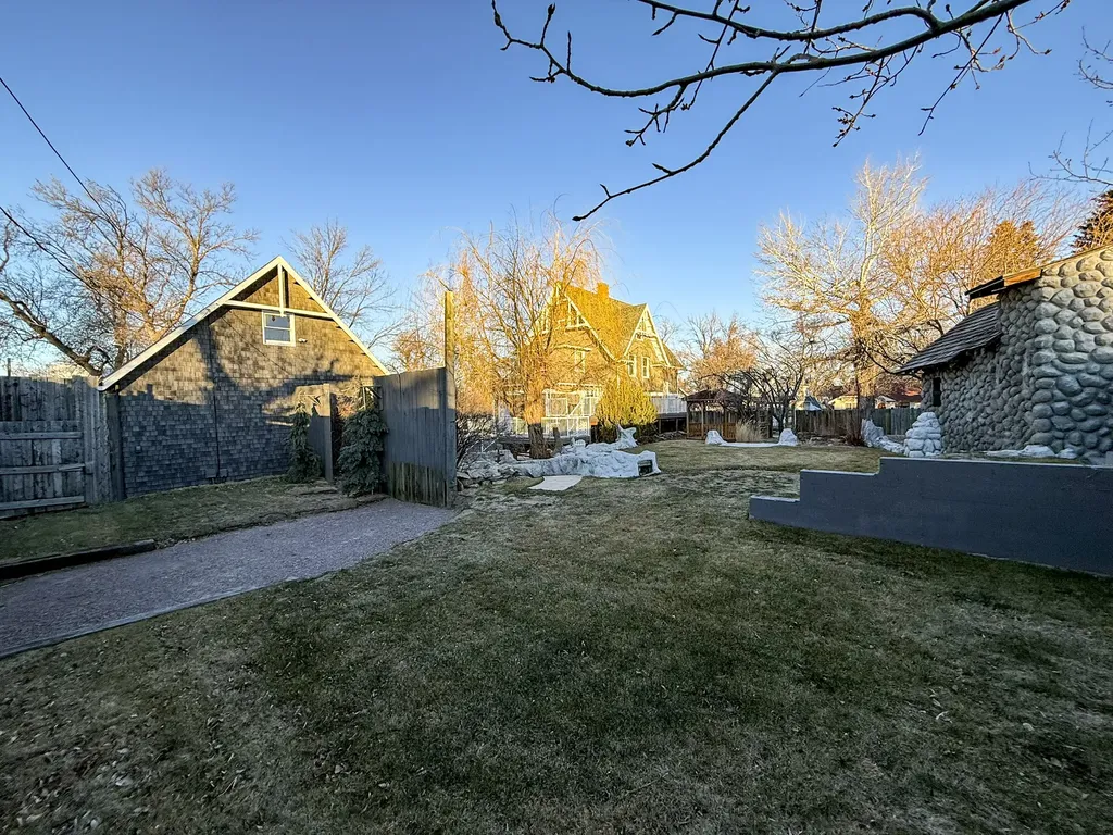 1400 2nd Avenue N Great Falls MT 59401