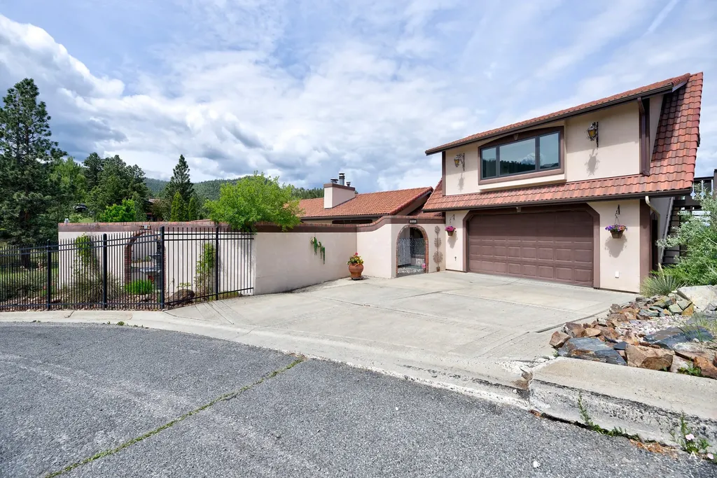 1644 Gold Rush Avenue Helena MT 59601