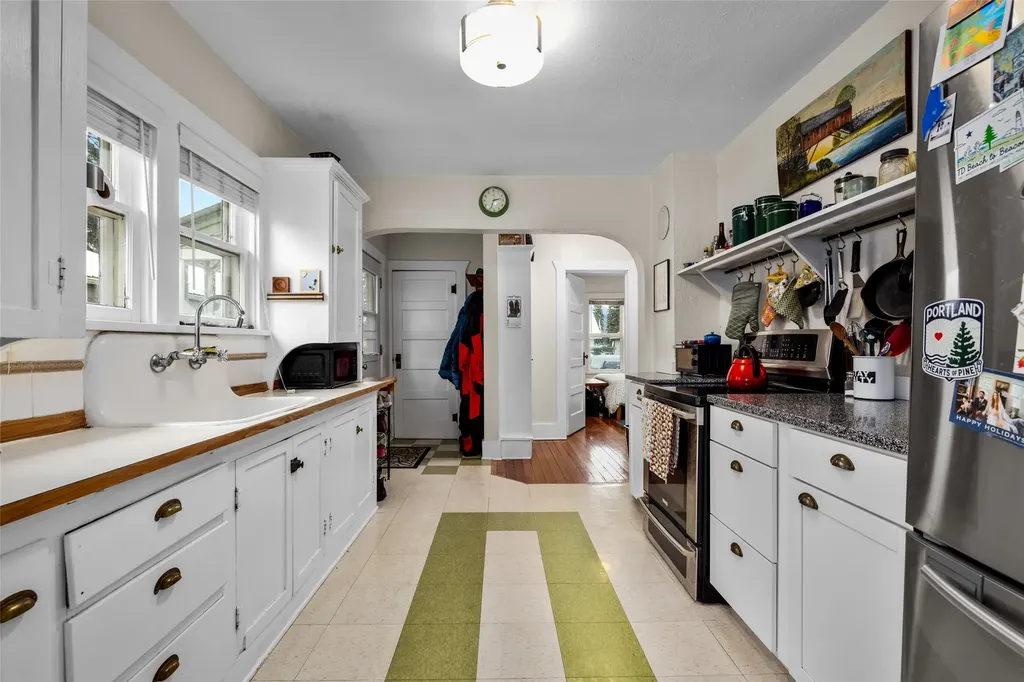 1050 E 4th Street Whitefish MT 59937