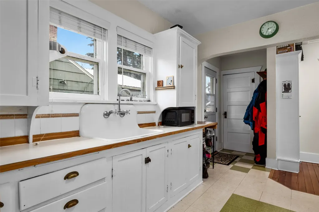 1050 E 4th Street Whitefish MT 59937